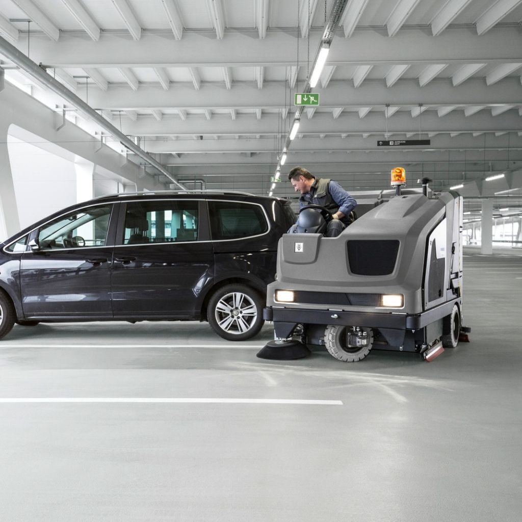 FREGADORA KÄRCHER B 300 R I DIESEL