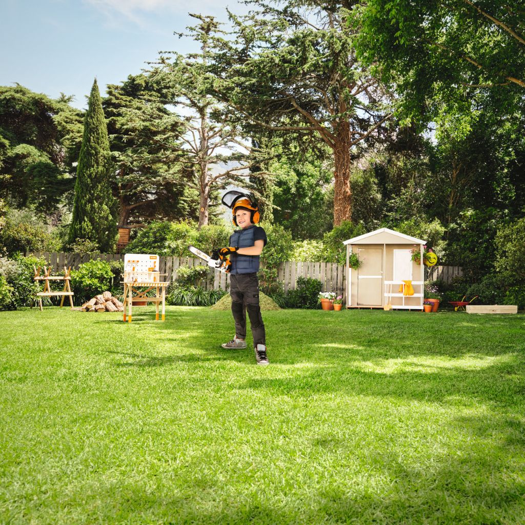 MOTOSIERRA DE JUGUETE STIHL