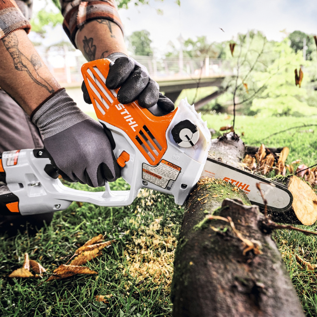 MOTOSIERRA A BATERIA GTA 40 SET GA04-011-6911