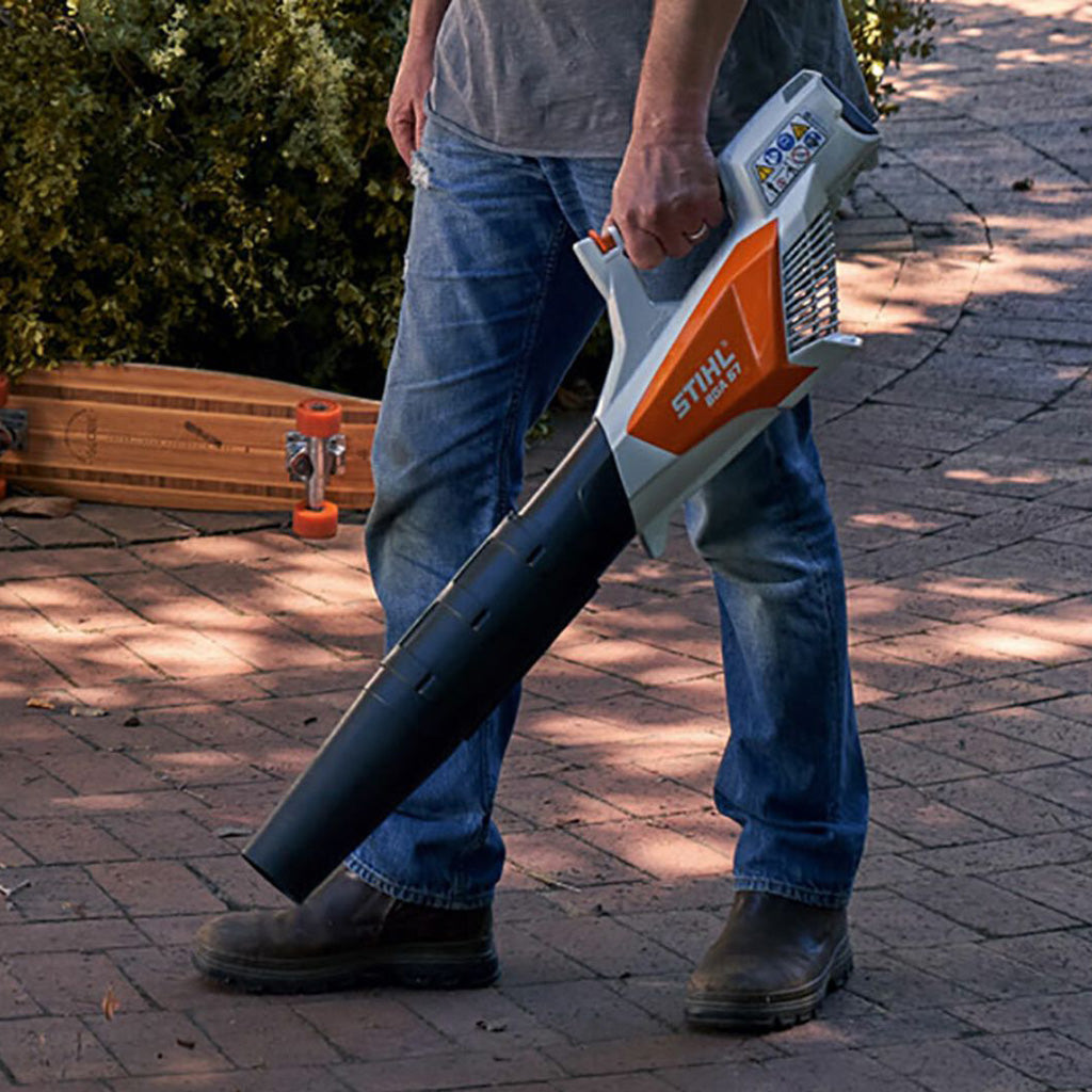 SOPLADORA A BATERÍA STIHL BGA 57