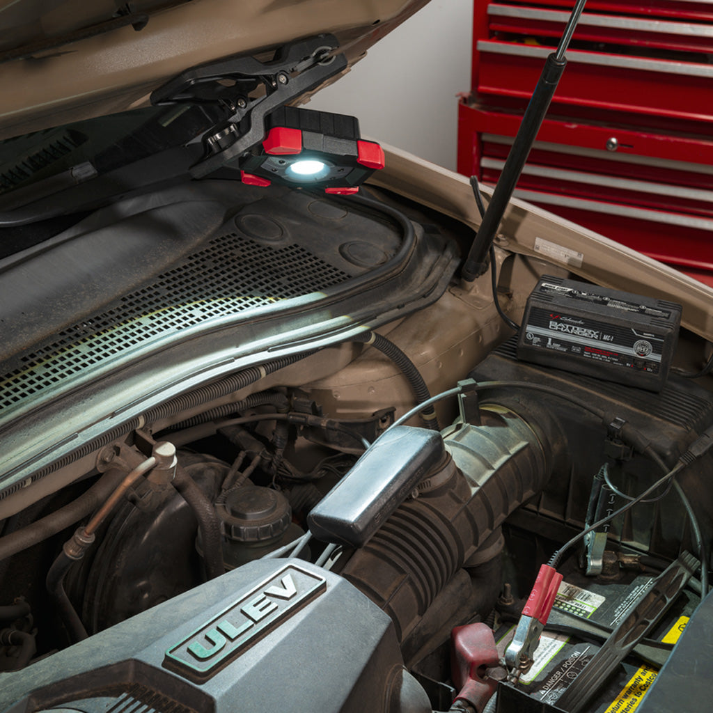 LINTERNA DE TRABAJO COAST CL20R - 1750 LM - 60 MTS