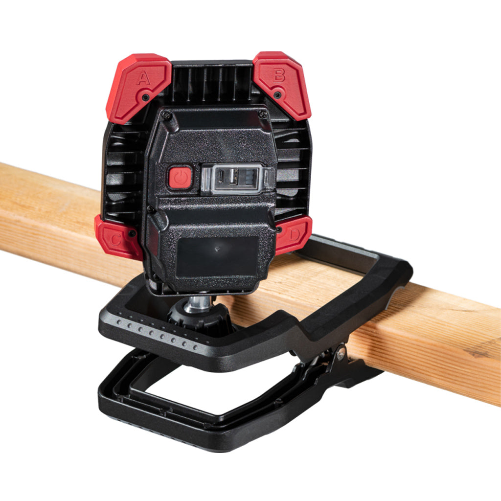 LINTERNA DE TRABAJO COAST CL40R - 3900 LM - 87 MTS