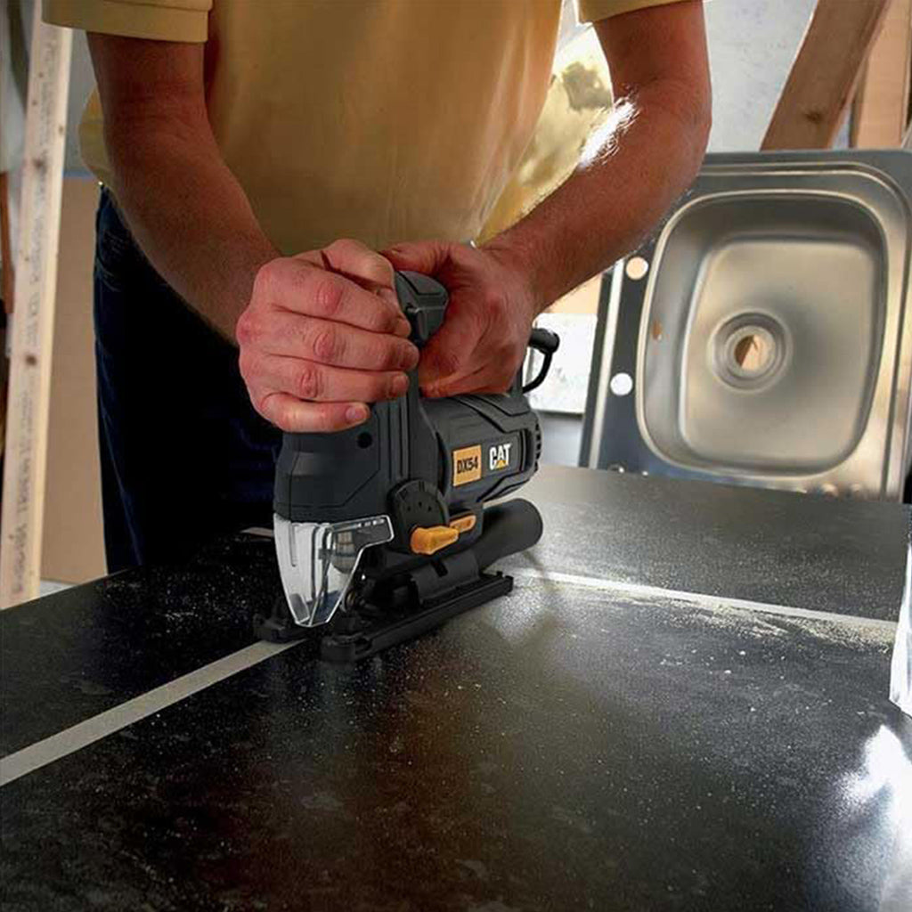 SIERRA CALADORA ELÉCTRICA CAT DX54