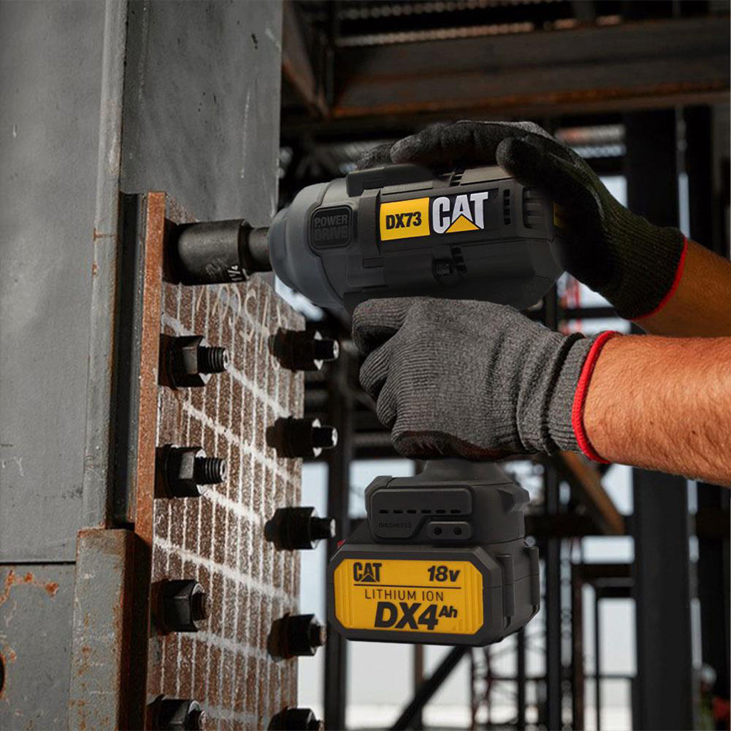 KIT LLAVE DE IMPACTO A BATERÍA CAT DX73 CON 2 BATERÍAS + CARGADOR + MALETÍN