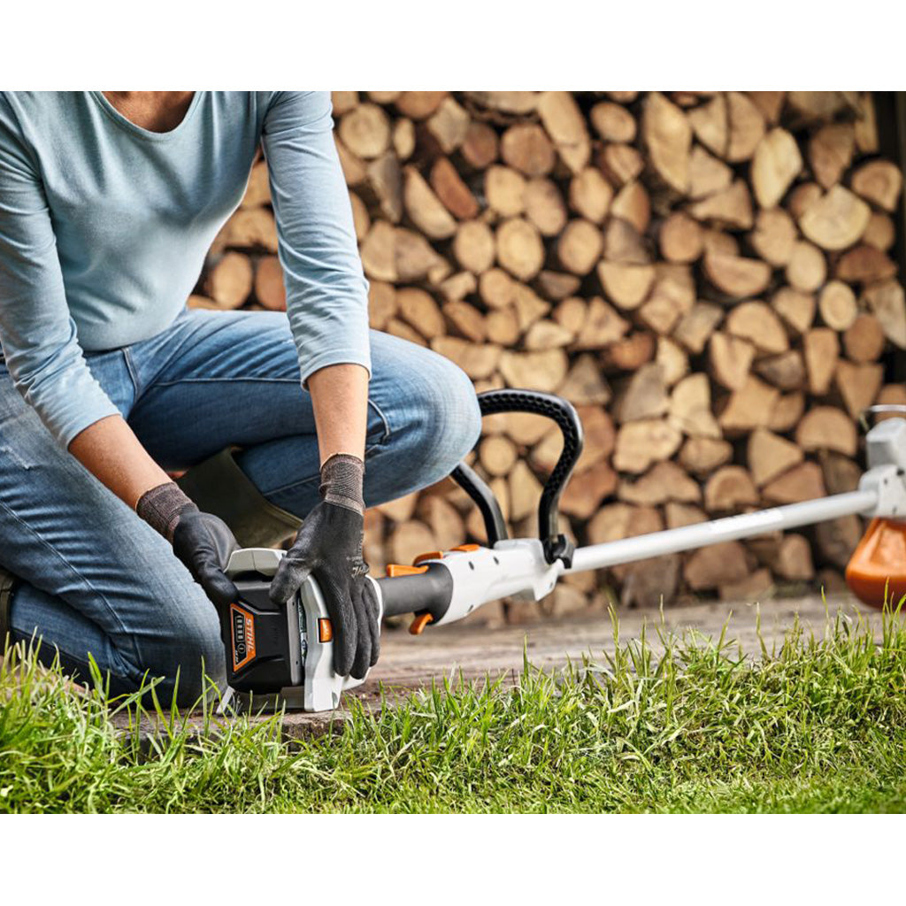 DESMALEZADORA A BATERÍA STIHL FSA 57