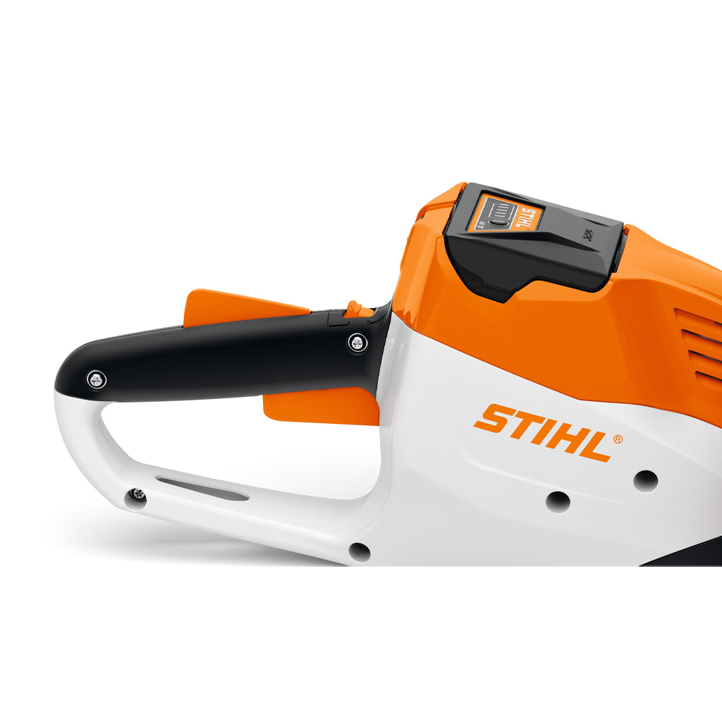 CORTA SETOS A BATERÍA STIHL HSA 56 S/ BATERÍA