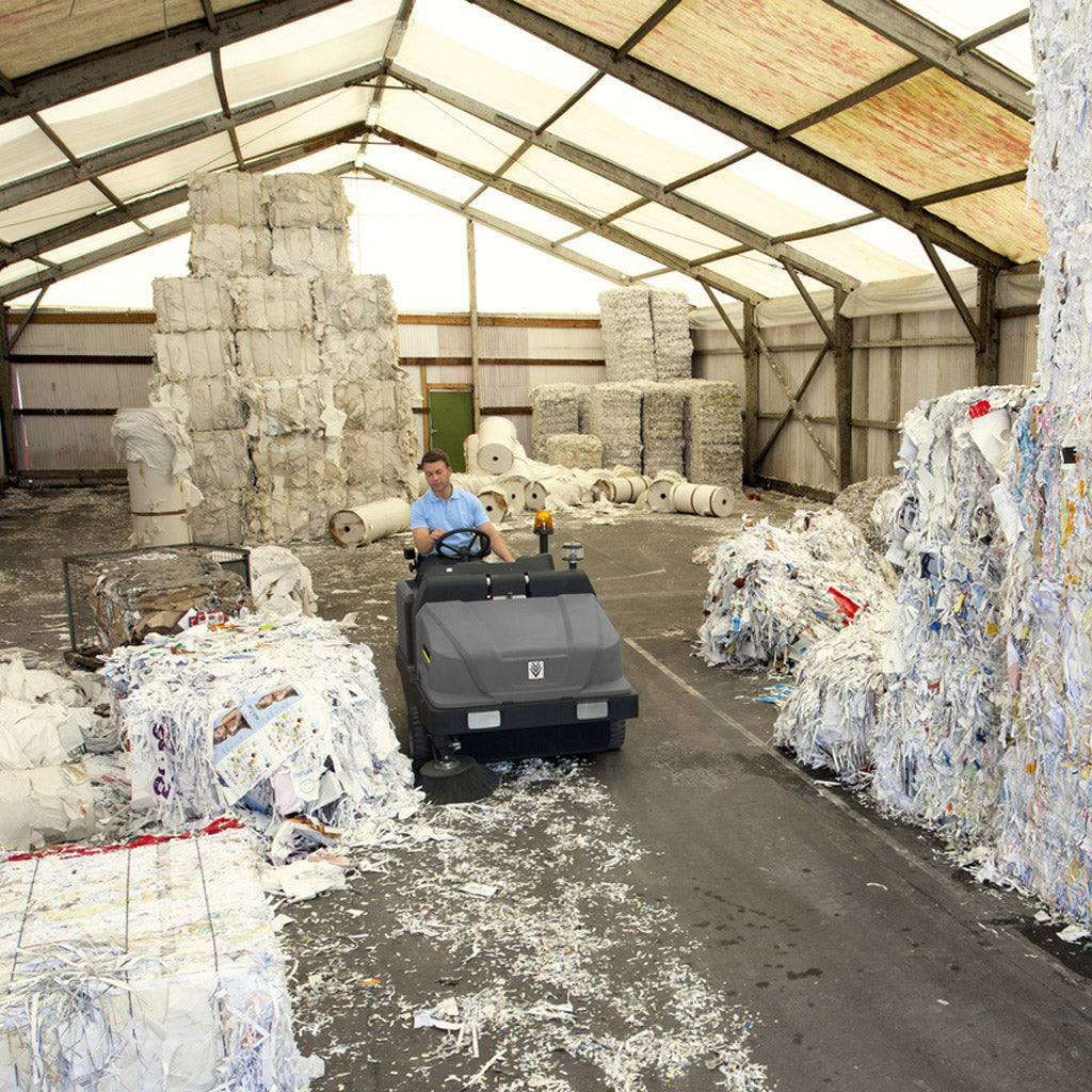 BARREDORA KÄRCHER KM 130/300 R D