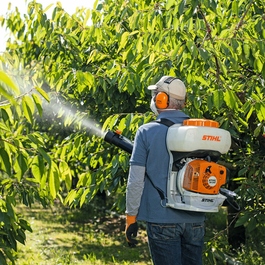 FUMIGADORA STIHL SR 200