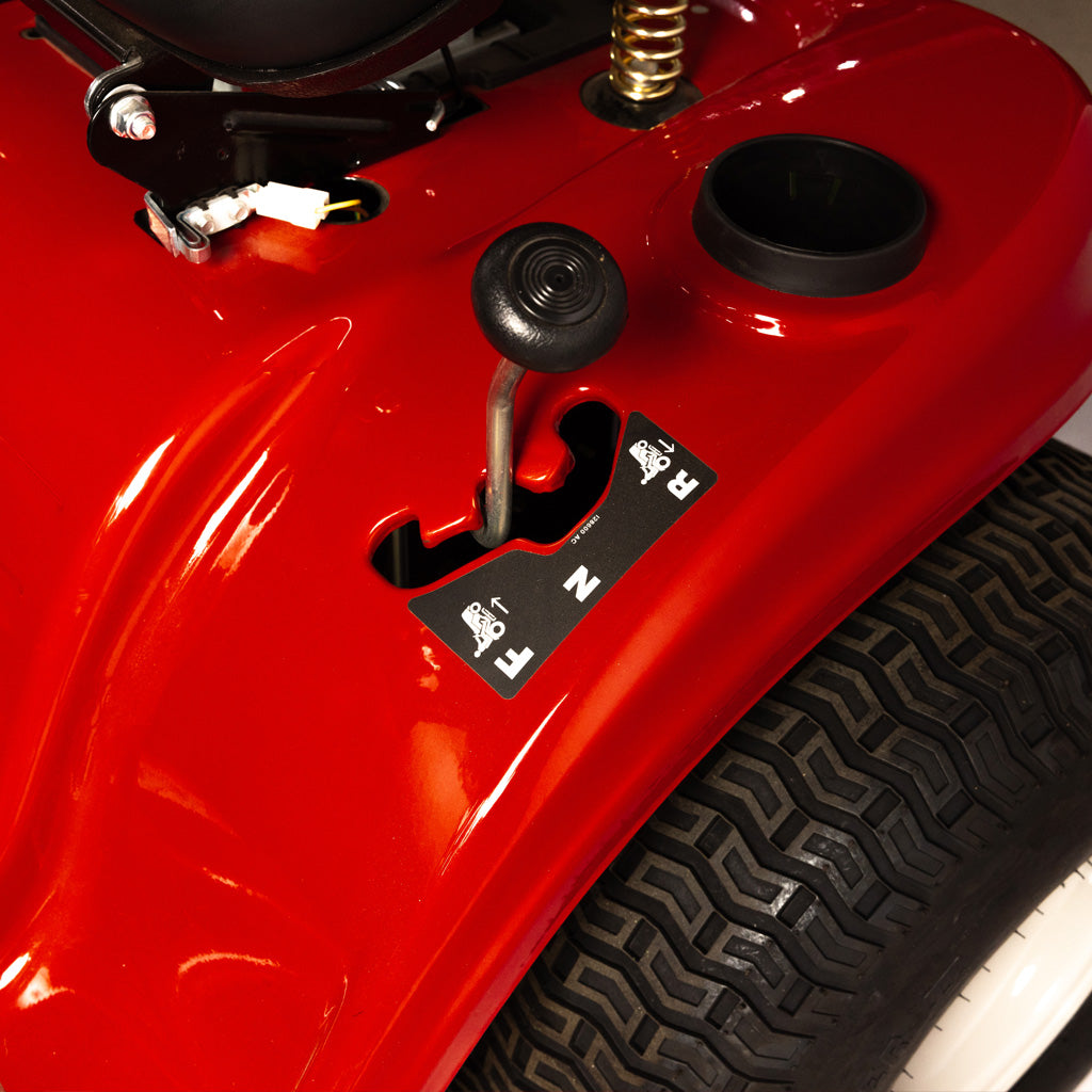 TRACTOR CORTA CÉSPED YARD MACHINES 17,5 HP