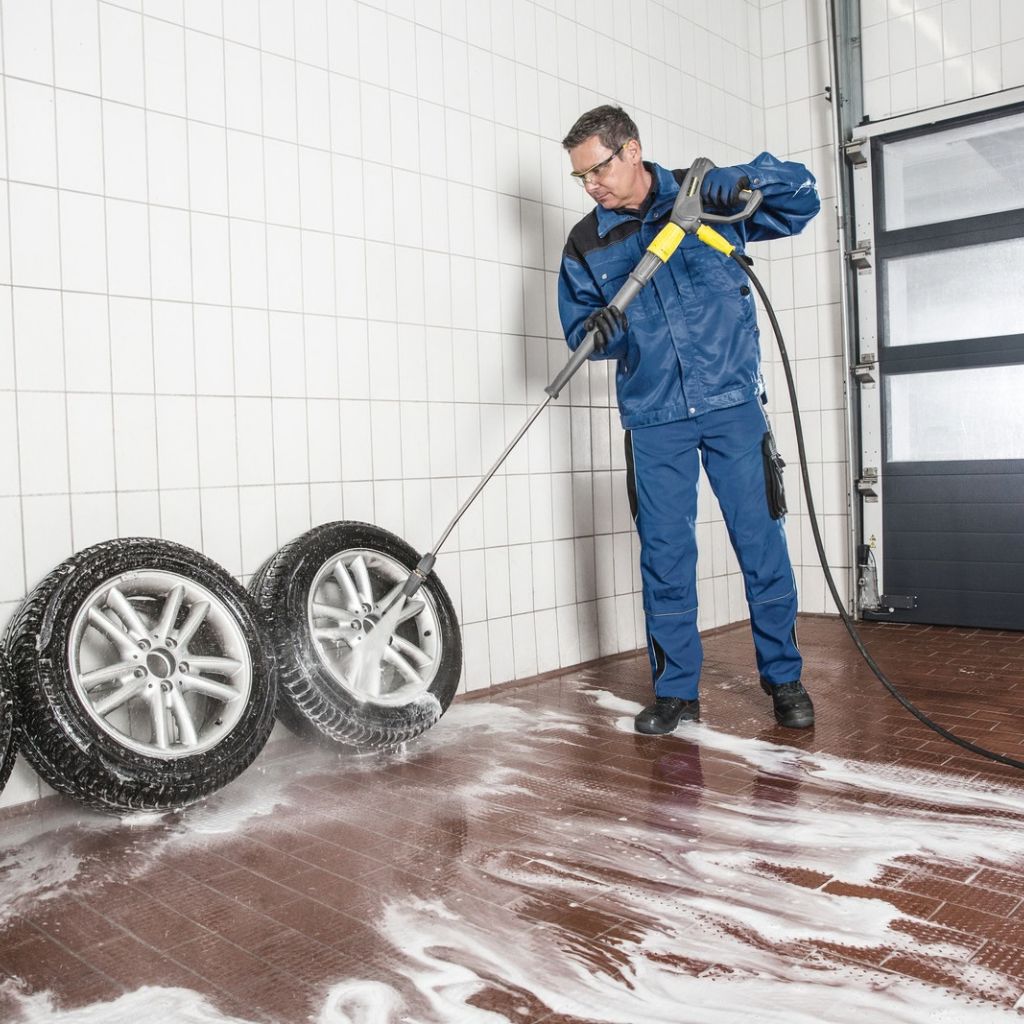 HIDROLAVADORA KÄRCHER HDS-E 8/16-4 M