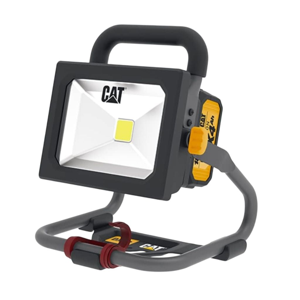 LUZ SPOT CAT DX62B 18V S/ BATERÍA